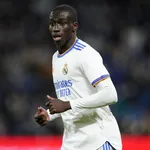 PSG, Real Madrid – Mercato : après Mbappé, nouveau dossier à  tensions entre les deux clubs ?