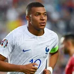 PSG, Real Madrid – Mercato : la mère de Mbappé fait une annonce forte sur l’avenir de son fils