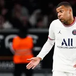 PSG, Real Madrid – Mercato : le clan Mbappé demande la même faveur que Messi pour prolonger