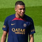 PSG, Real Madrid – Mercato : le clan Mbappé lâche une bombe sur son avenir