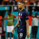 PSG, Real Madrid &ndash; Mercato : le vestiaire déjà  informé du choix de Mbappé ?