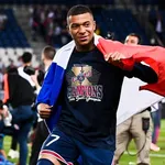 PSG, Real Madrid &ndash; Mercato : les Français jugent la prolongation de Mbappé