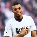 PSG, Real Madrid – Mercato : les premiers mots de Mbappé pour justifier sa prolongation