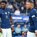 PSG, Real Madrid – Mercato : Mbappé a encore l’échec Tchouaméni en travers de la gorge