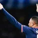 PSG, Real Madrid – Mercato : Mbappé clarifie son avenir et envoie un message fort au FC Nantes