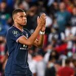 PSG, Real Madrid – Mercato : Mbappé dit adieu à un club cher à Modric