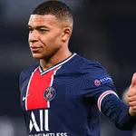 PSG, Real Madrid – Mercato : un courtisan renonce officiellement à  Mbappé !