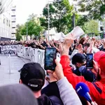 PSG : Riolo prend position sur les Ultras et reçoit un tacle d’une violence rare