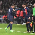 PSG – Stade Rennais : Daniel Riolo s'insurge pour Mbappé et Luis Enrique !