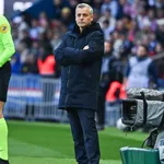 PSG – Stade Rennais : Genesio félicite ses joueurs tout en leur envoyant une pique