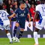 PSG – Troyes : Paris ne fait pas mieux qu’un match nul face à l’ESTAC