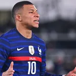 PSG : un ancien sulfureux de l'OM et des Bleus pousse Mbappé à déraper !