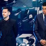 PSG : un nouveau geste entre Messi et Mbappé fait polémique