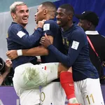 PSG : une figure du club et du FC Barcelone prend Messi et Neymar pour taper sur Mbappé !