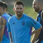 PSG : une photo de la cheville de Messi inquiète l’Argentine