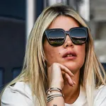PSG : Wanda Nara brille de mille feux dans la robe de ses rêves