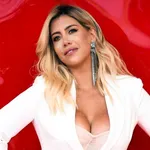 PSG : Wanda Nara bronze à  Ibiza pendant que Mauro Icardi se gèle sur le banc