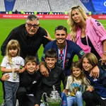 PSG : Wanda Nara déclare sa flamme à  Mauro Icardi