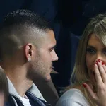 PSG : Wanda Nara à moitié nue dans sa baignoire !