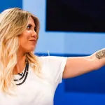 PSG : Wanda Nara prend une pose incendiaire en plein coucher de soleil