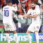 à‰quipe de France : les Bleus envoient Cristian Grey se rhabiller !