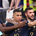 à‰quipe de France : Mbappé capitaine, un premier Bleu réagit et dément le malaise Griezmann !