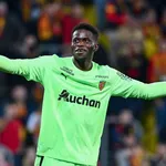 RC Lens : Brice Samba met en garde l&rsquo;OM et le PSG