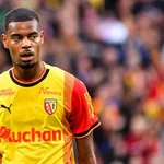 RC Lens : Diouf explique pourquoi il a privilégié le Racing à  l’OM