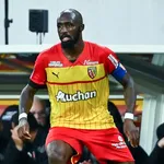 RC Lens, FC Barcelone – Mercato : nouveau rebondissement pour Fofana et Brozovic !