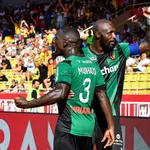 RC Lens : le Racing écrase Monaco, les 5 héros Sang et Or du match
