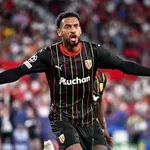 RC Lens : les tops et les flops d’une soirée presque parfaite pour les Sang et Or à  Séville