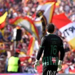 RC Lens &ndash; LOSC : incidents à  Bollaert, match arrêté et cellule de crise en cours !