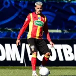 RC Lens – Mercato : ça avance pour cette recrue, un défenseur prisé bloqué ?