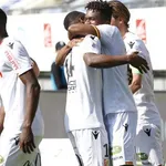 RC Lens – Mercato : deux joueurs impossibles à  retenir cet été ?