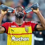 RC Lens – Mercato : deux nouveaux cadors de Serie A avancent sur Danso