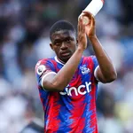 RC Lens – Mercato : un gros chèque inattendu pourrait tomber d&rsquo;Angleterre