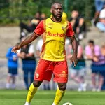 RC Lens – Mercato : un nouveau départ juteux d'un international est bouclé !