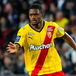 RC Lens – Mercato : un premier chèque de 25 M€ attendu cet été ?