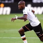 RC Lens – Mercato : une entrée d'argent inespérée attend les Sang et Or !