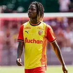 RC Lens Mercato : une nouvelle recrue et un nouveau départ officialisés !