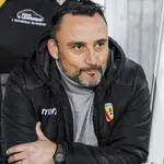 RC Lens – Mercato : une recrue défensive laissée sur le carreau veut s'imposer en L1