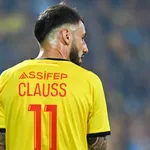 RC Lens, OM – Mercato : un club de renom fait le forcing pour Clauss