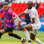 RC Lens – PHOTO : les nouveaux maillots des Sang et Or