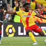 RC Lens, PSG – Mercato : Kalimuendo sort du silence pour son avenir