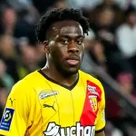 RC Lens, PSG – Mercato : Mbappé éloigne Kalimuendo des Sang et Or