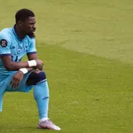 RC Lens, PSG : une tragique nouvelle touche Serge Aurier