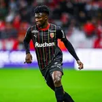 RC Lens : un joueur des Sang et Or s’approprie un drôle de record