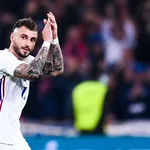 RC Lens : Varane, Deschamps, les sifflets à  Lille… Clauss se lâche sur son expérience en Bleu