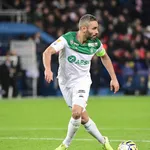 RC Strasbourg : Marc Keller tape du poing sur la table après une sortie polémique