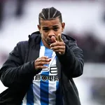 RC Strasbourg – Mercato : Laurey viserait le Juninho de Championship !